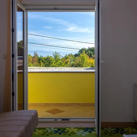 Andrea Apartment